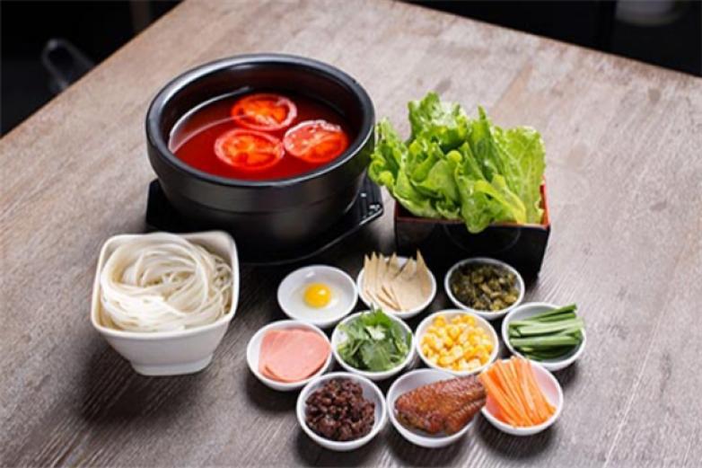 桥福缘过桥米线